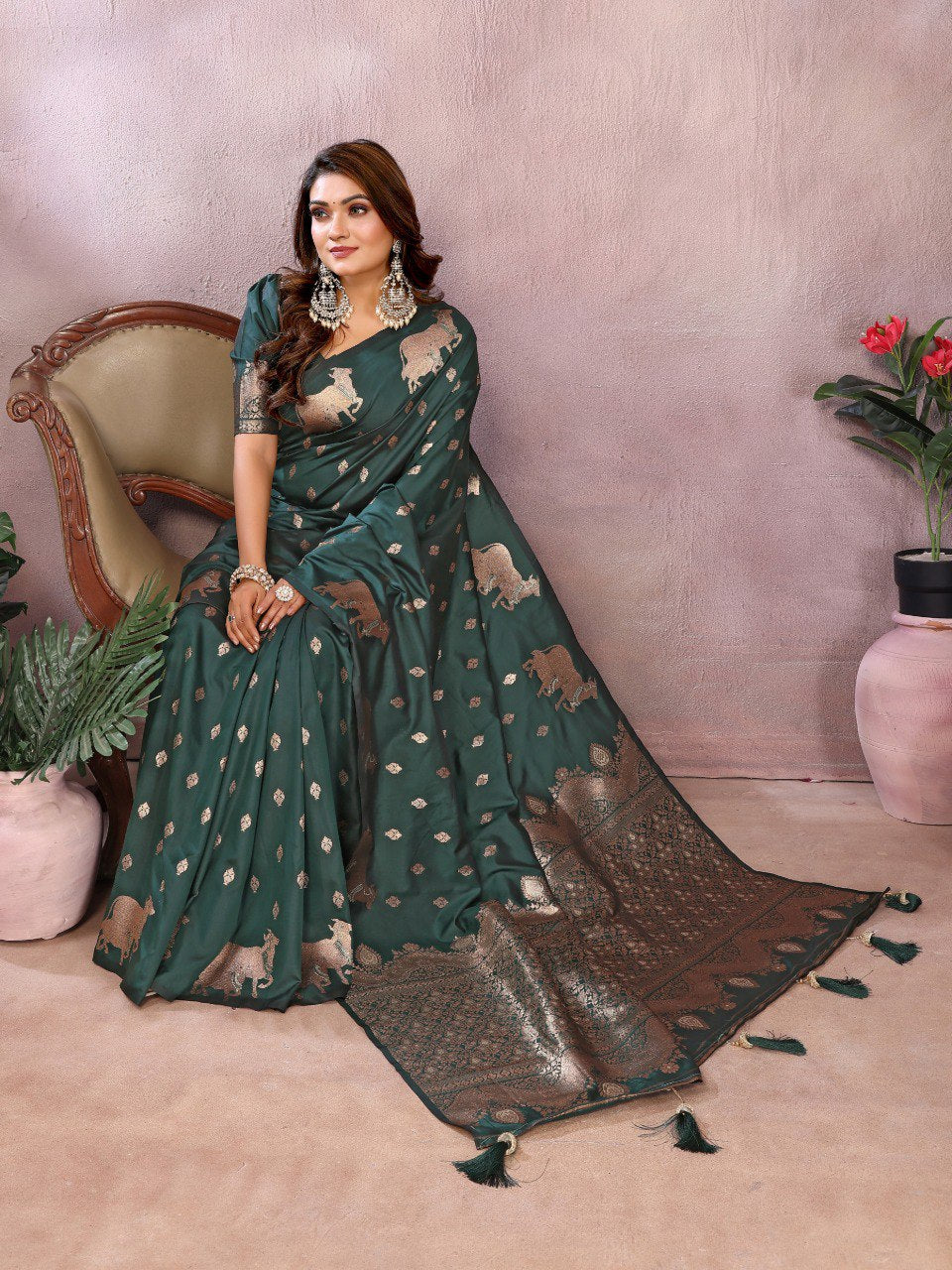 green Premium banarasi tissue silk saree with gala weaving work