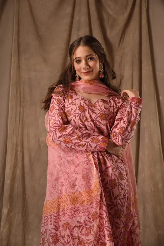 Women's Beautiful Roman Linen Slub Fabric Printed Work Straight Kurta Pant and Dupatta Set