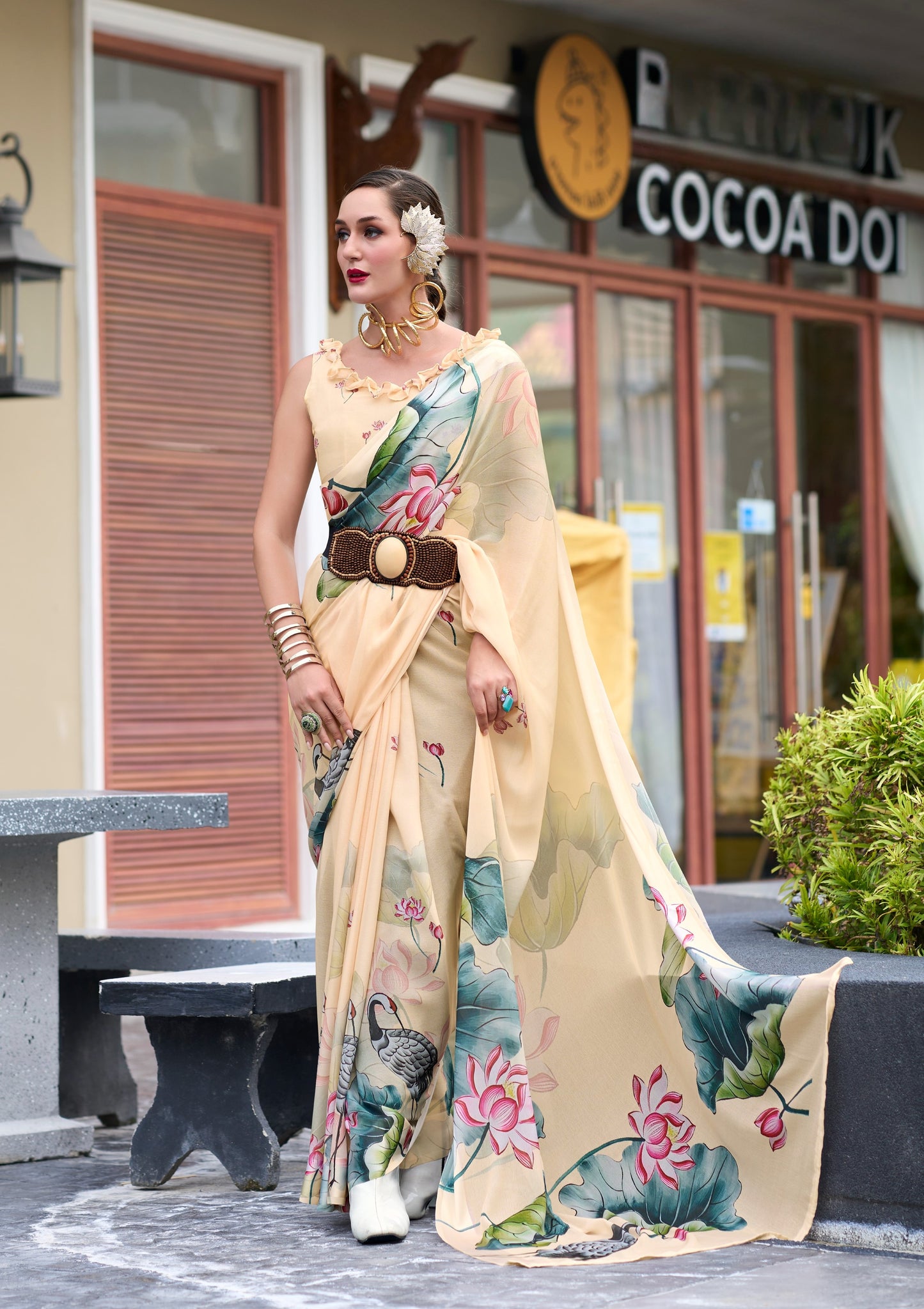 Cream Designer Printed Pure Georgette Saree With Blouse