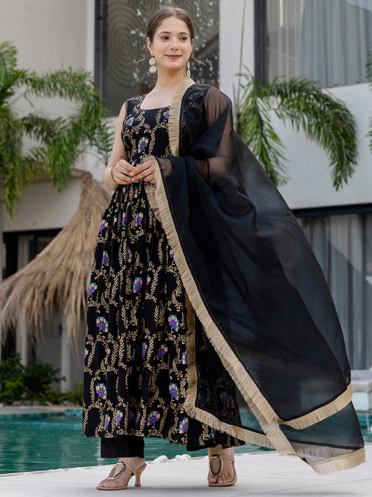Women's Gorgeous Printed Muslin Fabric Flared Kurta Pant and Dupatta Set