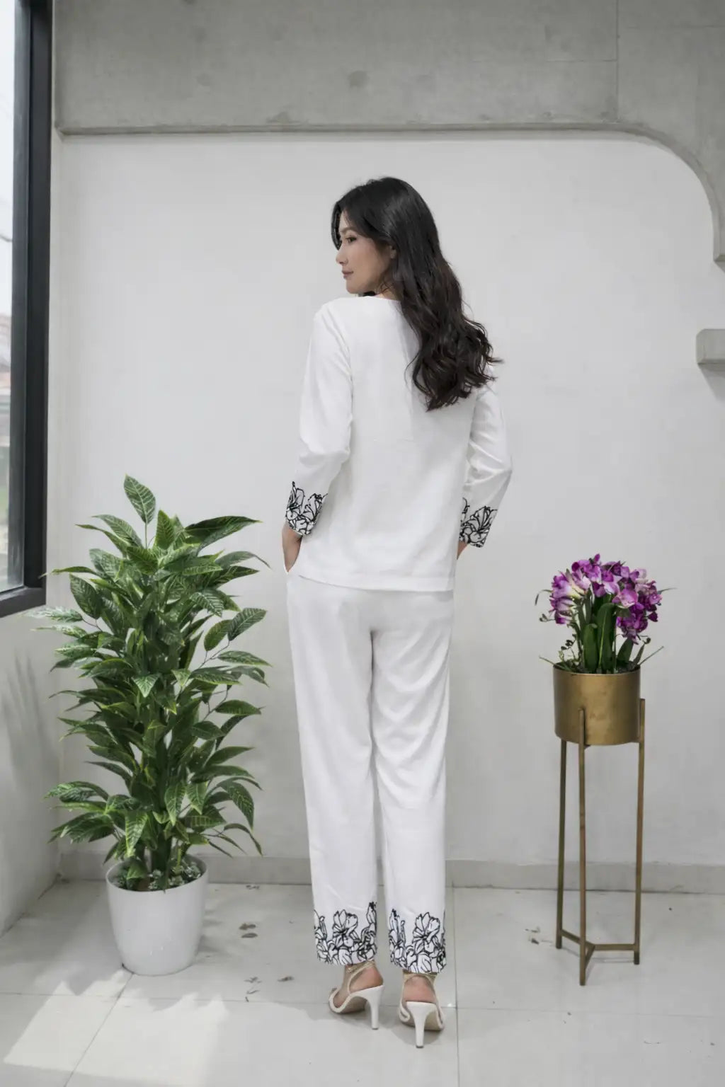 Cord Set CO-01 White