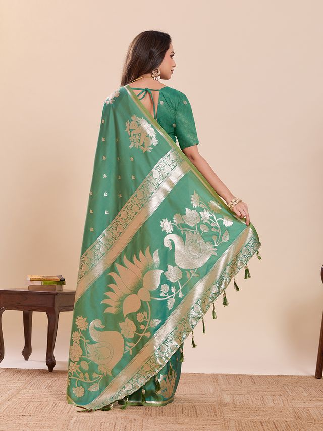 Green Color Soft Silk Fabric Woven Jari Designer Partywear Saree