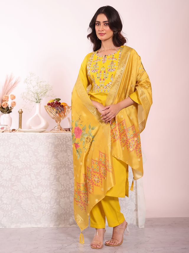 Yellow Color Poly Silk Fabric Smart Ethnic Partywear Kurta Set