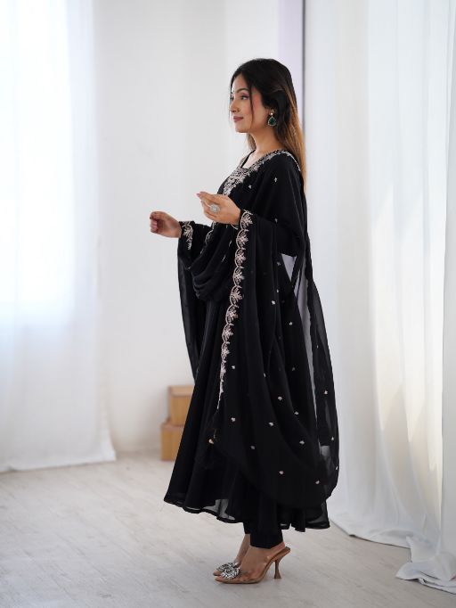 Women's black Anarkali suit Full flare georgette Anarkali Embroidered ethnic dress with dupatta