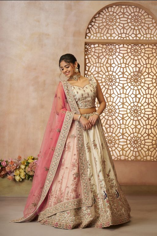 White - modern zari silk Fabric with Sequinse & Thread embroidery Semi-Stitched Lehenga choli & Dupatta