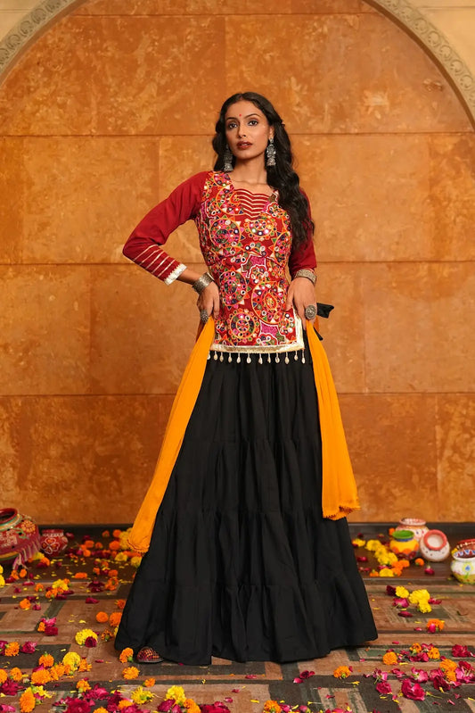 Traditional Navratri Lehenga Choli Set for Garba & Dandiya