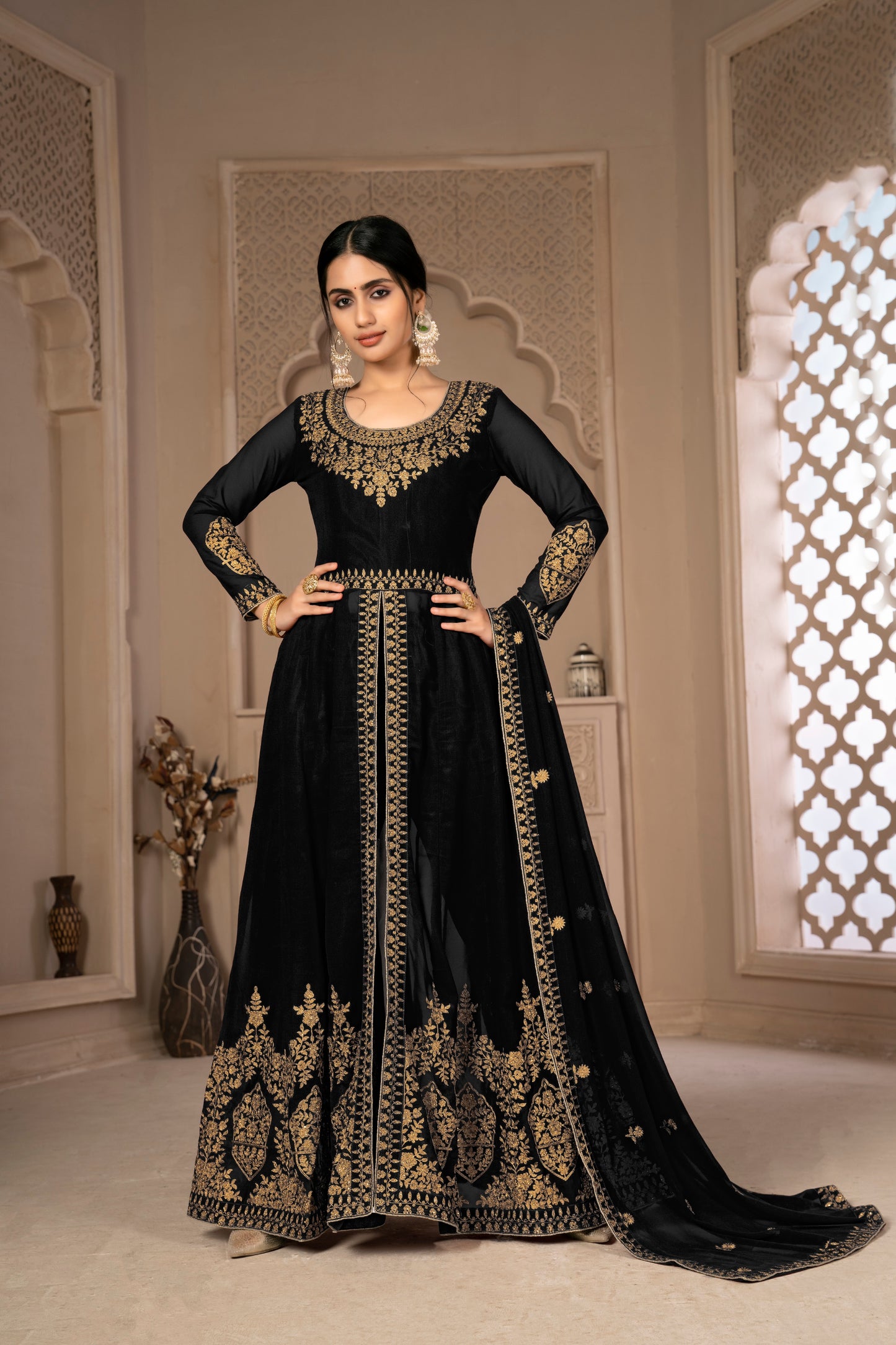 Zivara Elegant Ethnic Suit Set