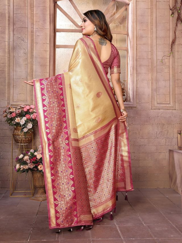 Cream Color Banarasi Tissue Silk Ethnic Jacquard Weving Designer Ceremonial Saree