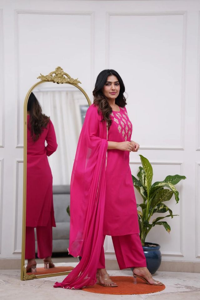 Pink Color Silk Blend Fabric Designer Partywear Salwar Kameez