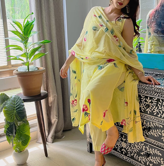 Floral Women's Crepe Fabric Straight Kurta,Pant and Dupatta Set JK