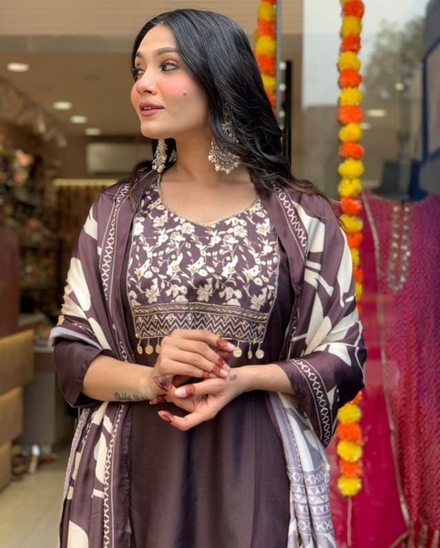 Grey Color Cotton Fabric Designer Partywear Salwar Kameez