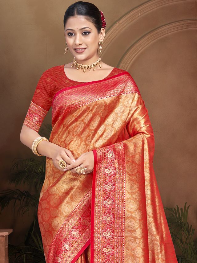 Red With Golden Color Kanjivaram Silk Fabric Woven Designer Graceful Partywear Saree