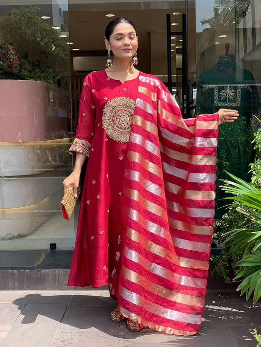 Red Color Silk Blend Fabric Designer Partywear Salwar Kameez