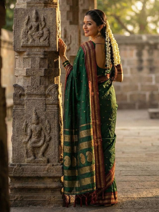 Green Color Soft Silk Fabric Woven Jari Designer Ethnic Party Looks Saree
