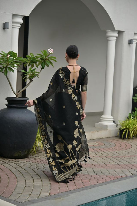 Black Color Jute Linen Silk Fabric Beautiful Graceful Saree