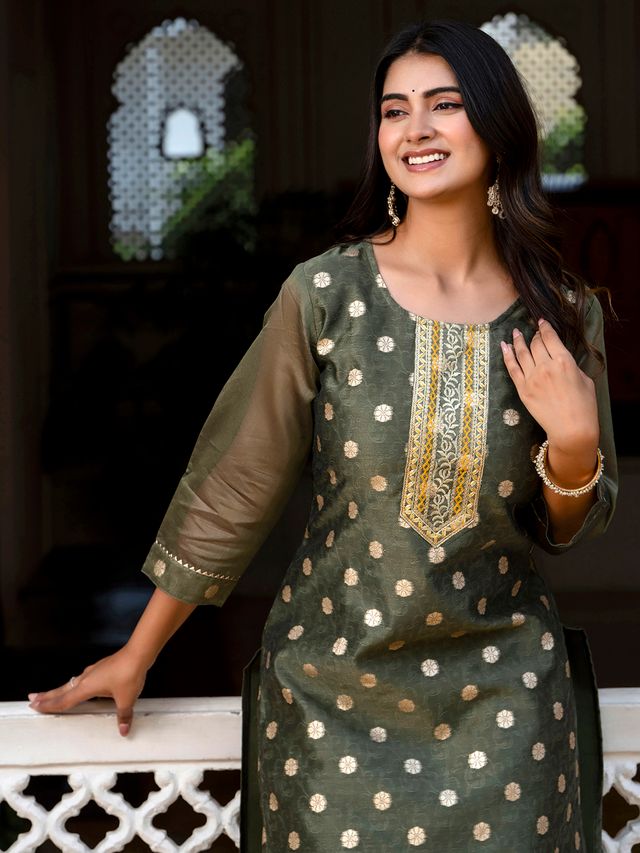 Green Color Beautiful Silk Blend Fabric Sophisticated Kurta For Girls