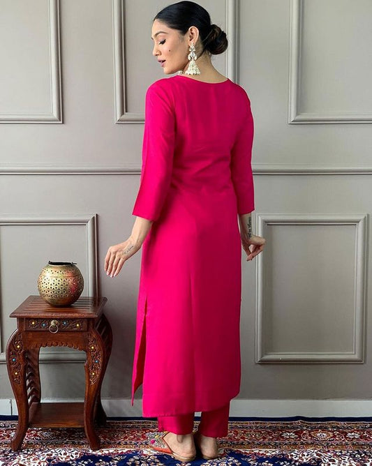 Pink Color Cotton Fabric Elegant Salwar Kameez