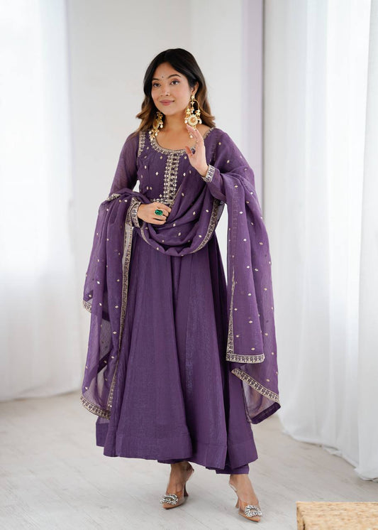 Trending anarkali dress Best anarkali suit for women