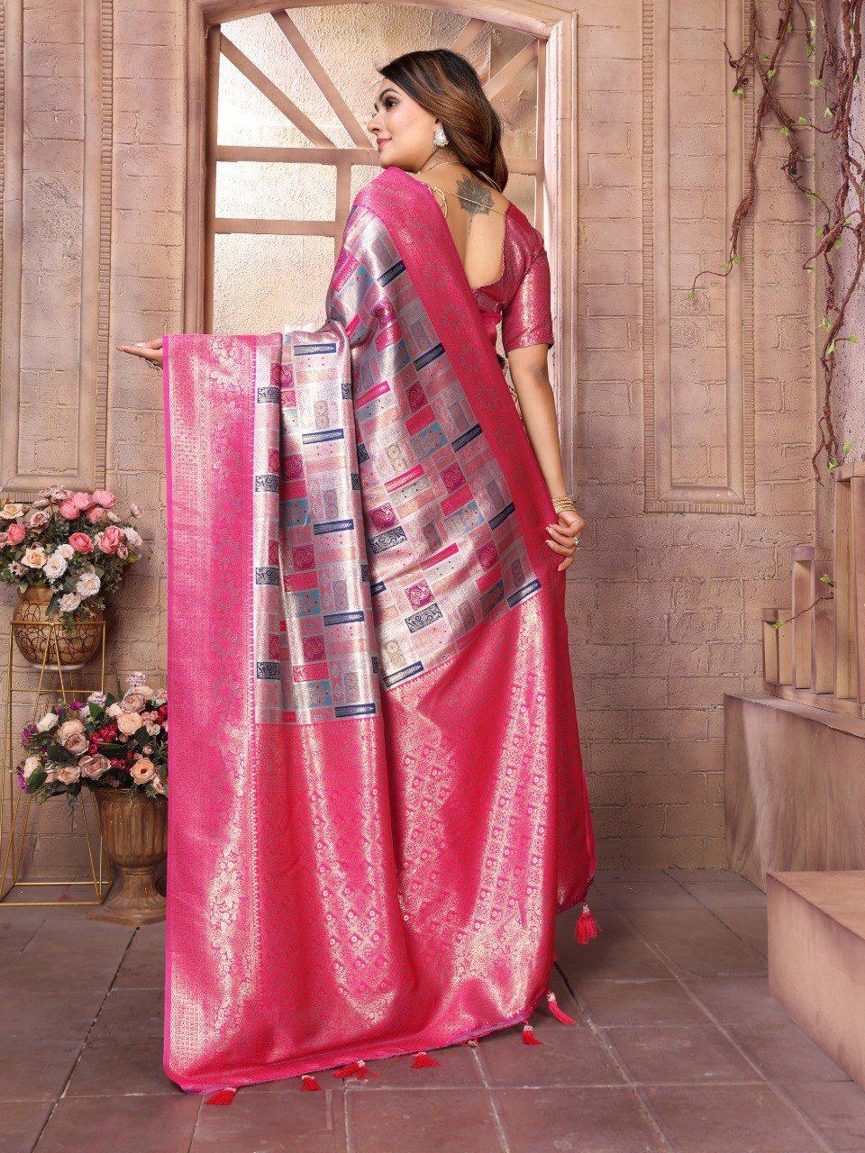 Rani Pink Banarasi Chaturi Silk with Jari Weaving Saree With Blouse