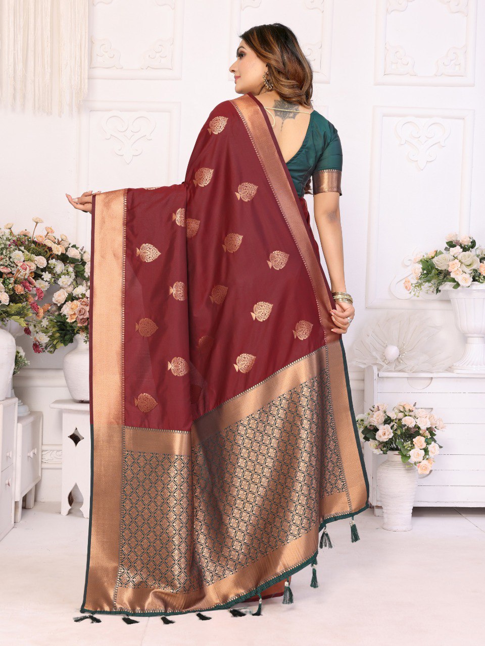 Maroon Weaving Saree With Blouse