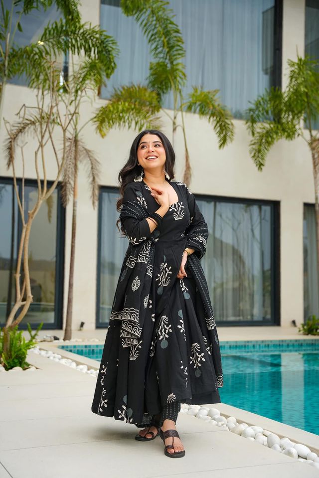 Festive gown collection Black