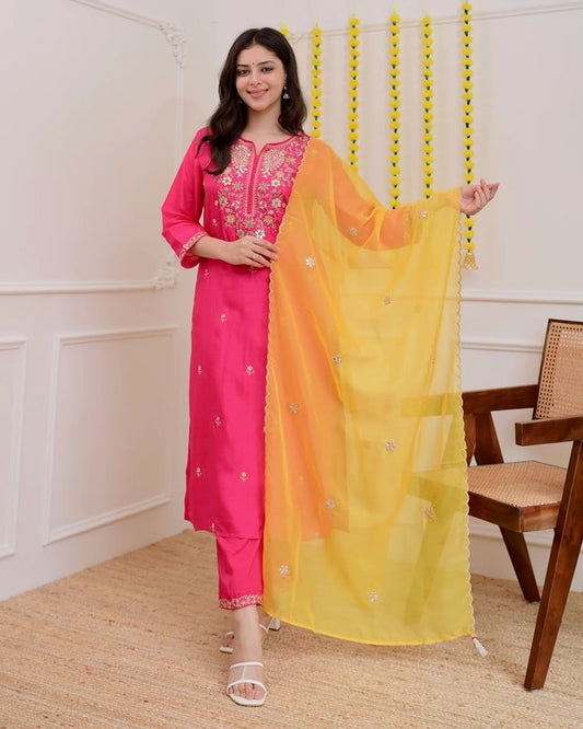 Pink Color Beautiful Chanderi Fabric Designer Ceremonial Readymade Suit