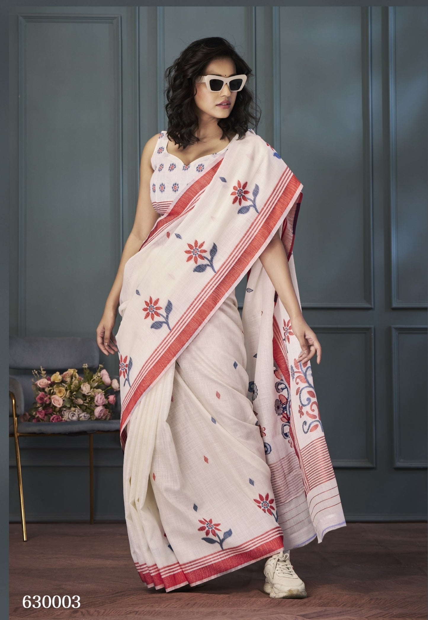 Off white Designer Weaving Handloom Linen Saree With Blouse