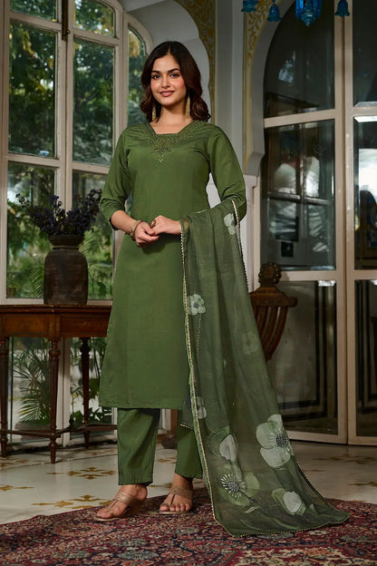 Women's Gorgeous Embroidery Viscose Chanderi Fabric Straight Kurta, Pant and Dupatta Set
