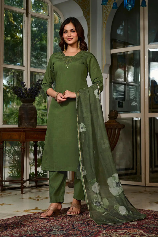Women's Gorgeous Embroidery Viscose Chanderi Fabric Straight Kurta, Pant and Dupatta Set