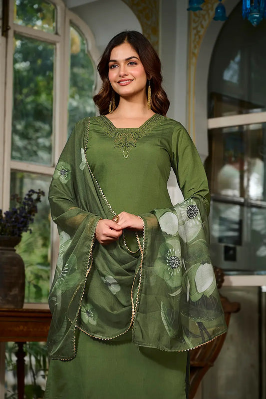 Women's Gorgeous Embroidery Viscose Chanderi Fabric Straight Kurta, Pant and Dupatta Set