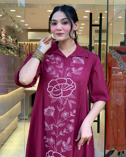 Women's Gorgeous Thread work Viscose Chanderi Fabric Straight Kurta