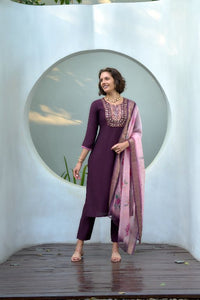 Women's Gorgeous Vatican Embroidery Straight Kurta with Pant And Dupatta Set RY
