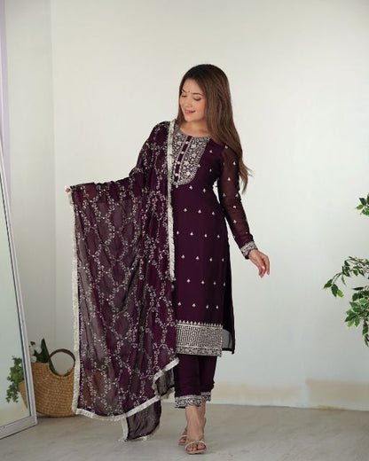 karva chauth outfit ideas Karwa Chauth Dresses and Outfits Karwa Chauth Special Dress Ideas for Women Karwa Chauth dress for ladies Women Embroidered Maroon Kurta and Pant with Dupatta At Fashion good quality dresses for women