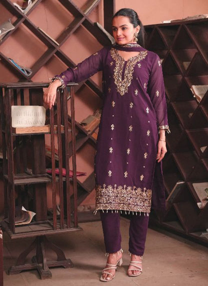 Women's Fox Georgette fabric Embroidery work Kurta with Pant and Dupatta set