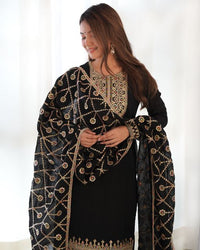 Pakistani Ramzan Eid Dresses for Women, Semi-Stitched Party Wear Salwar Kameez Dupatta,