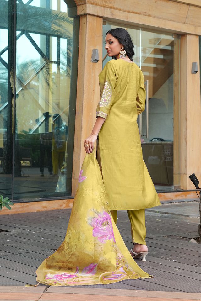 Yellow Color Beautiful Cotton Silk Fabric Ceremonial Salwar Suit