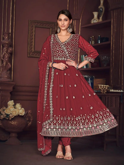Trendy Wedding Wear Anarkali Suit with Designer Look