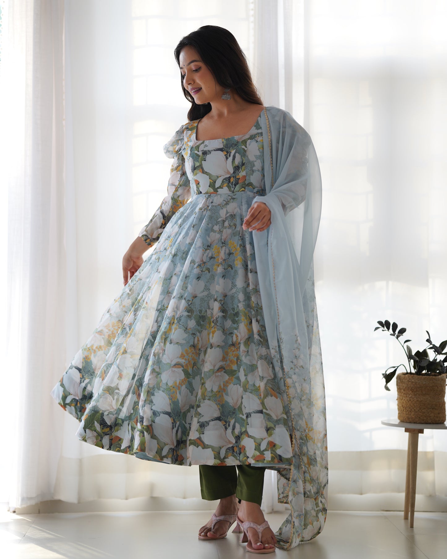 Gulnaar Anarkali Suit  Luxury Ethnic Women's Anarkali Dress