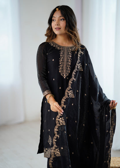 Sana Anarkali Suit  Premium Ethnic Women's Anarkali Dress