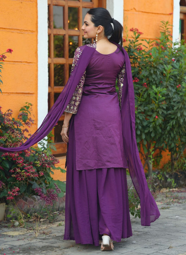 Naira Salwar Suit  Luxury Ethnic Women's Anarkali Dress