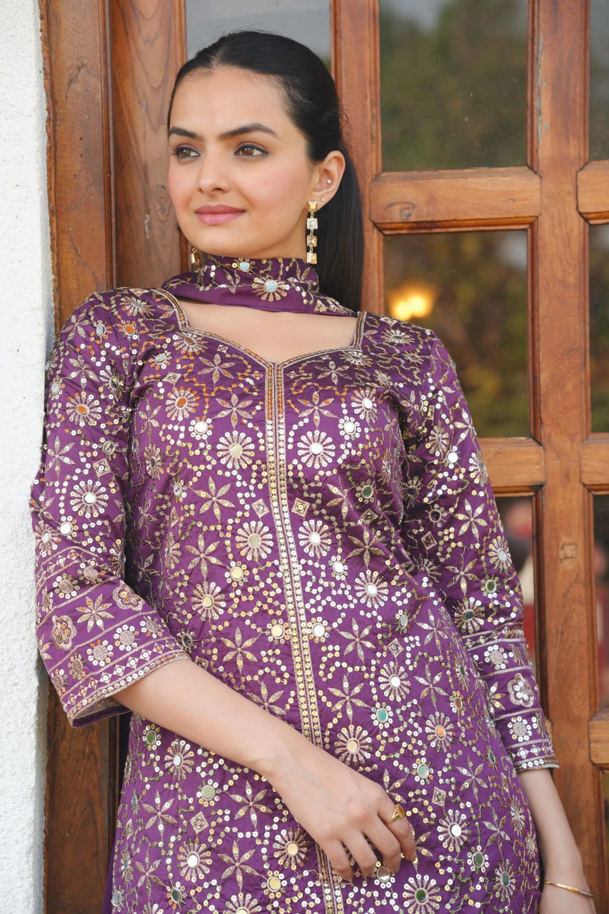 Naira Salwar Suit  Luxury Ethnic Women's Anarkali Dress