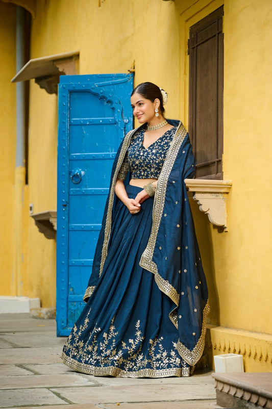 Luxury Bridal Lehenga Choli Outfit Style 026