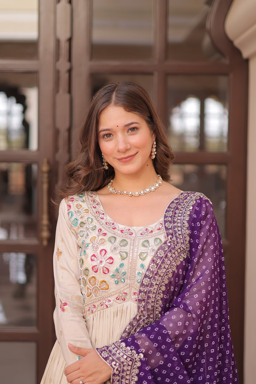 Mahira Gown  Traditional Flair Women's Anarkali Dress