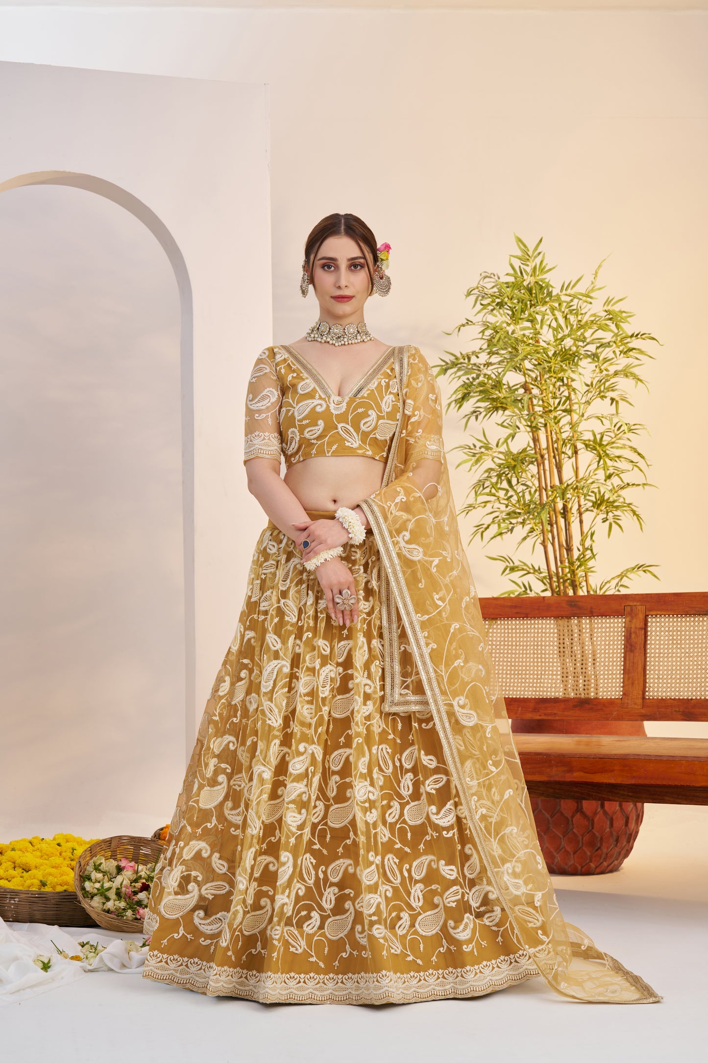Luxury Bridal Lehenga Choli Outfit Style 032