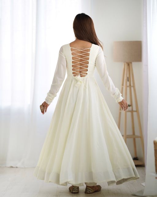 White Anarkali Suit with Red Dupatta Women Embellished Anarkali Kurta Buy Trendy White Anarkali Online in India white anarkali suit with colourful