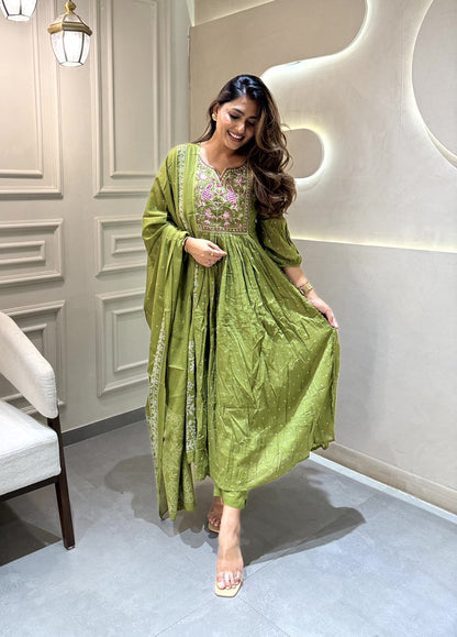Green Women's Cotton Fabric Pleated Kurta, Pant and Dupatta Set