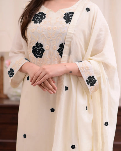 Beautiful Viscose Fabric Thread work Straight Kurta with Pant And Dupatta Set