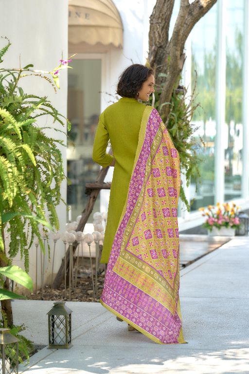 Women's Gorgeous Vatican Straight Kurta with Pant And Dupatta Set