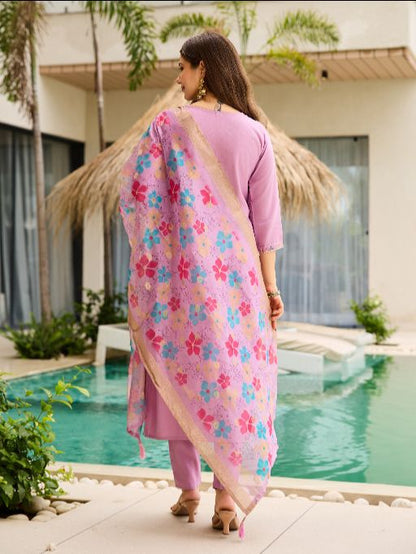 Women's Gorgeous Embroidery work Viscose Gadhwal Fabric Straight Kurta, Pant and Dupatta Set 27