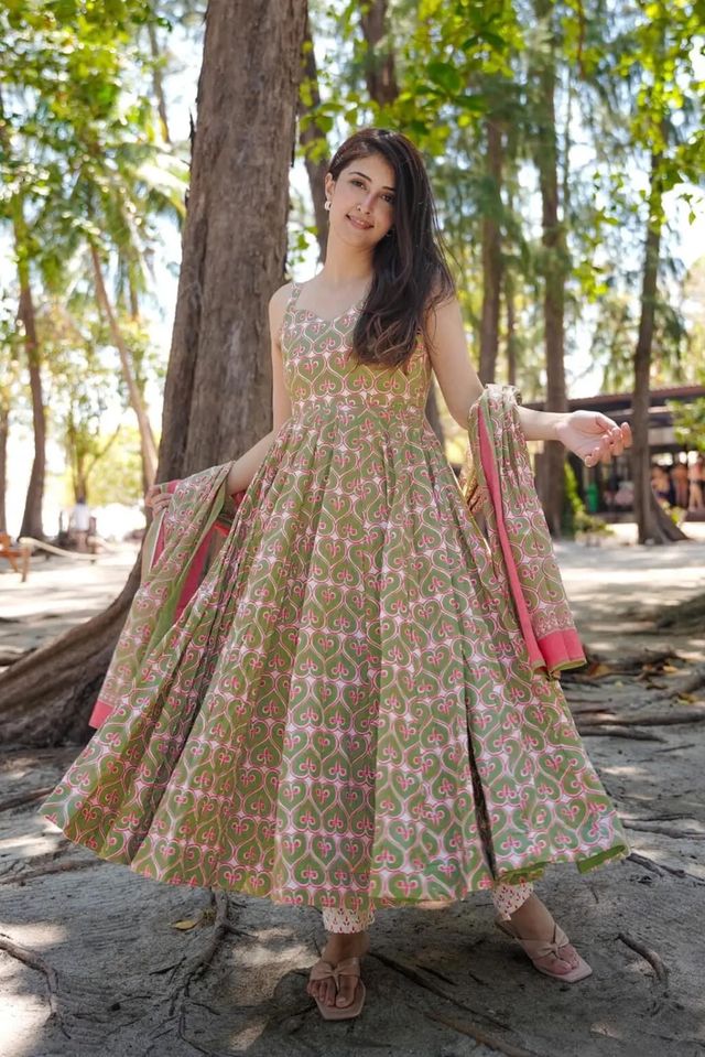 Elegant Festive Anarkali Suit Set